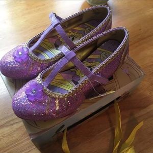 NWT Girls Disney Rapunzel Glittery Shoes Size 11